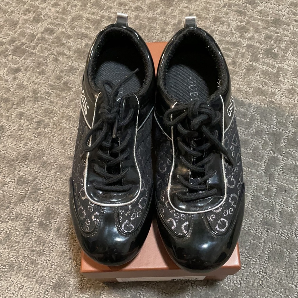 Guess - Black Sneaker
